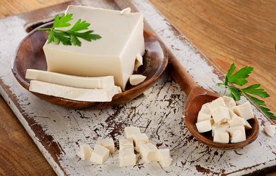 Tofu: 12 beneficii și proprietăți